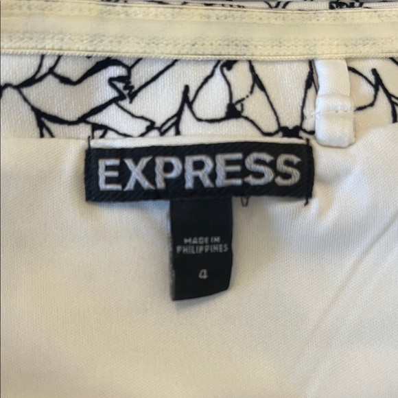 Express Black & White Floral Striped Strapless Bodycon Dress Size 4 - Picture 8 of 8